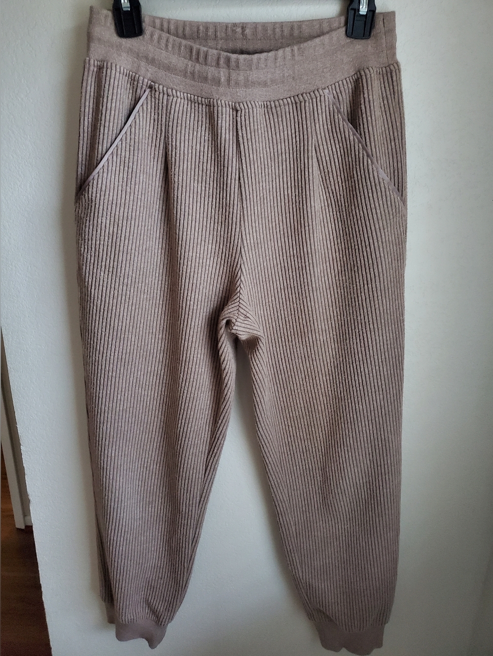 VARLEY Chaucer Pant Ribbed Jogger in Mink Marl Small - Picture 7 of 8